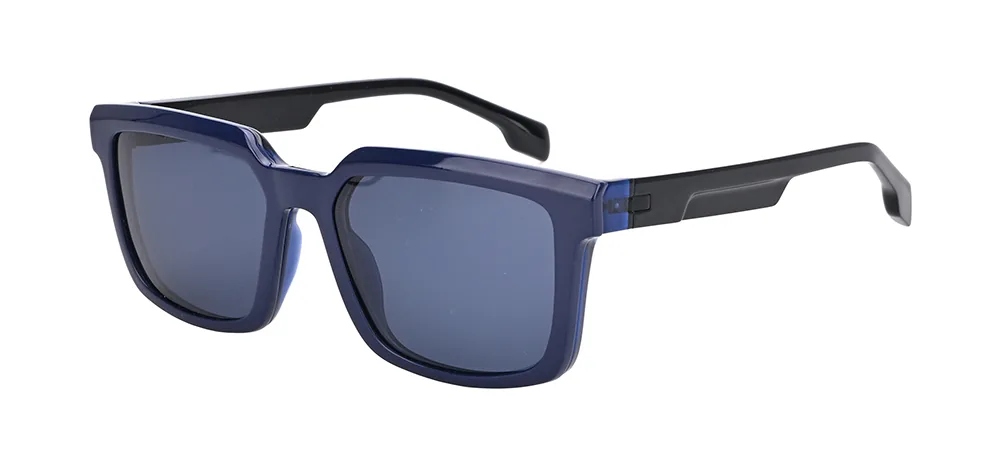 BCM301 C4 optical frame with magnetic sun clip attached