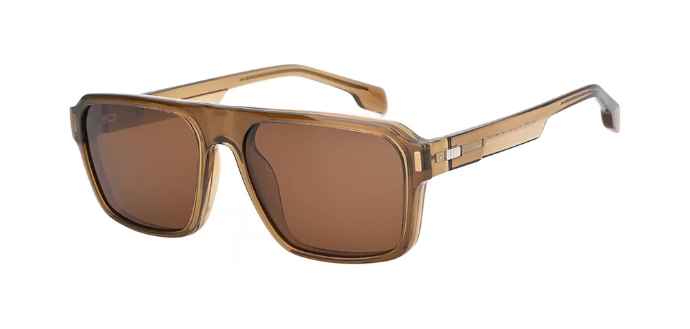 BCM304 C5 optical frame with magnetic sun clip attached