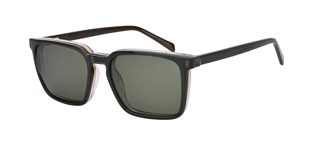 BCM307 C6 optical frame with magnetic sun clip attached