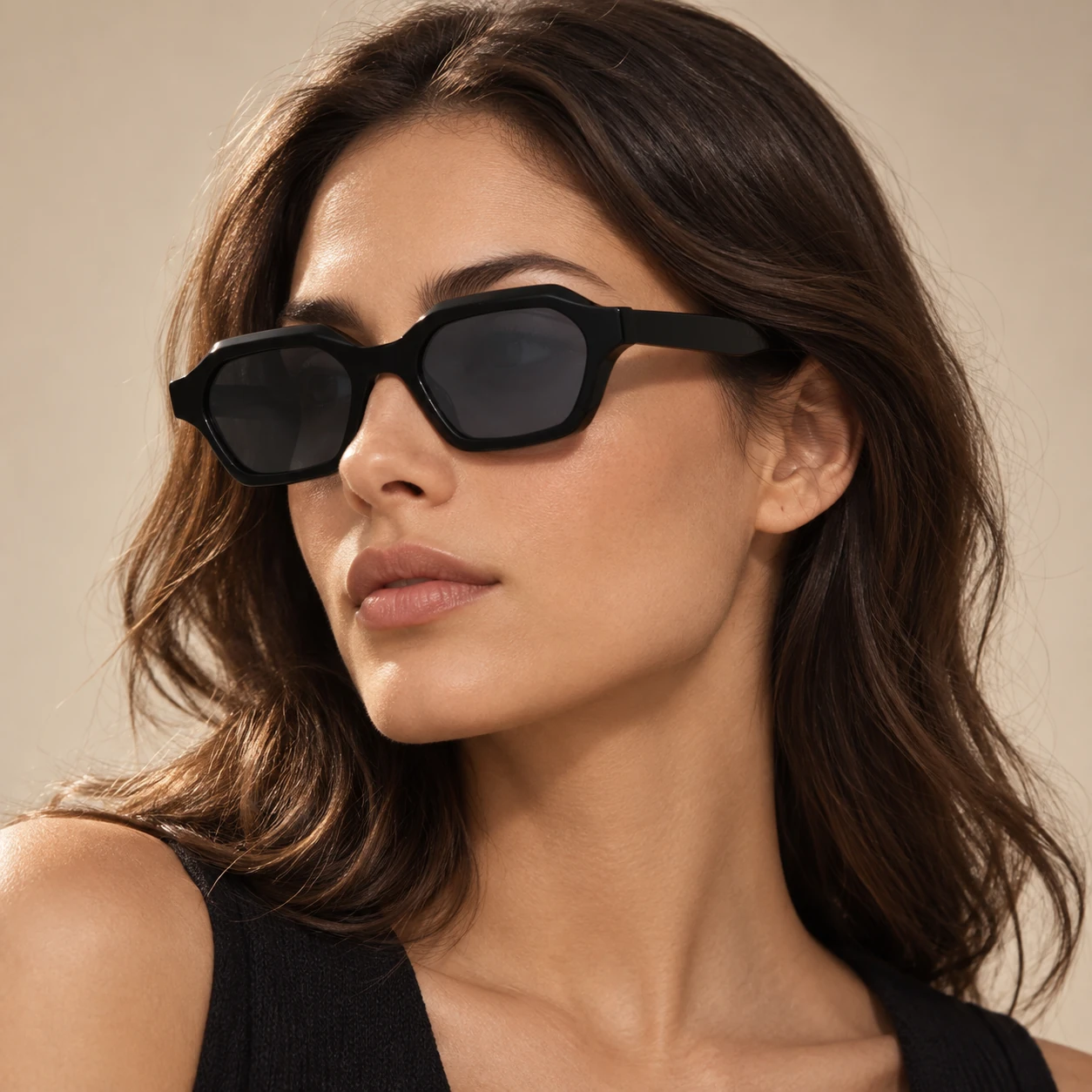 Sunglasses lifestyle styling reference