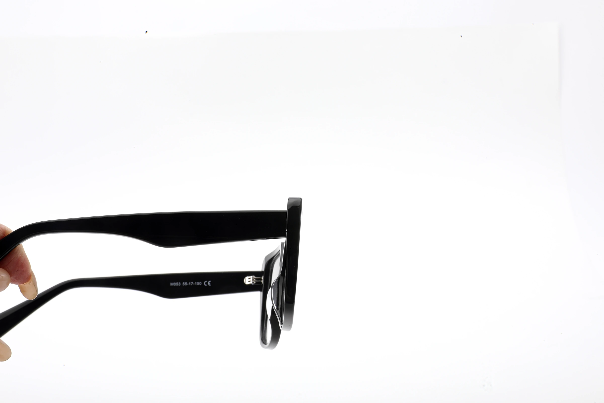 M053 C2 C2 photographed sample acetate optical frame