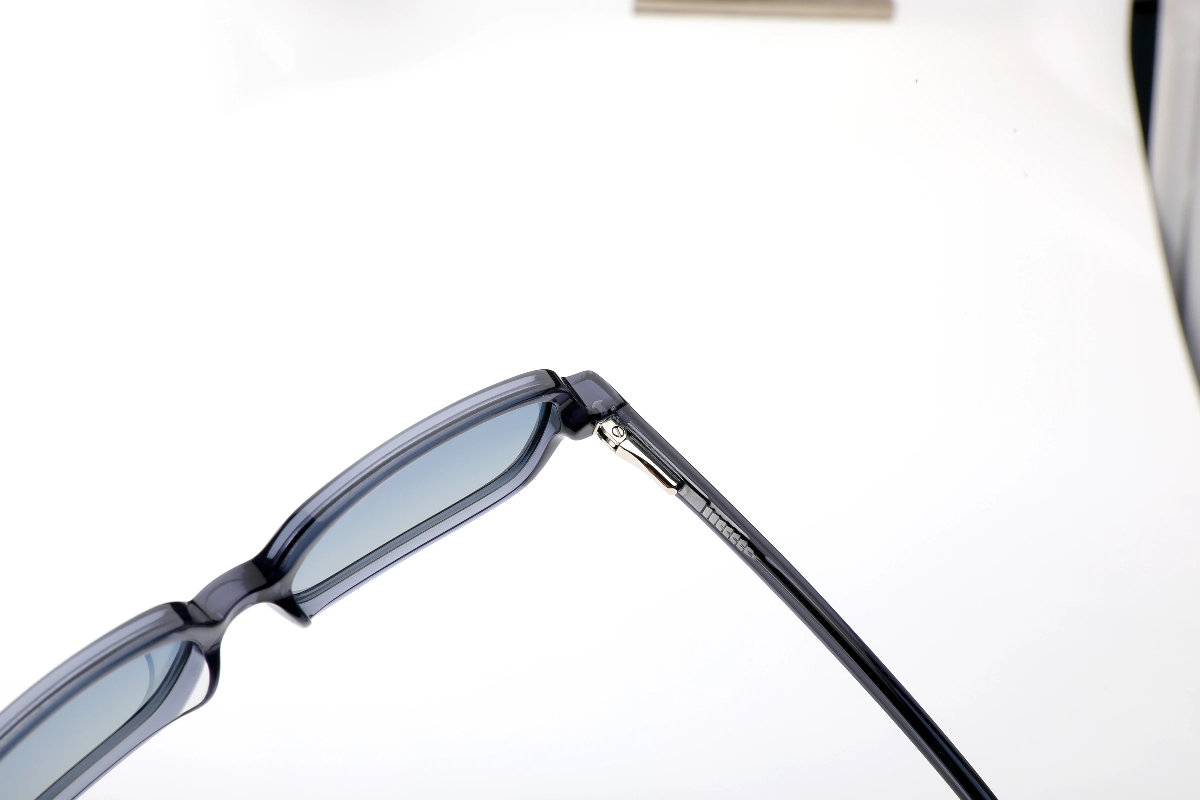 MT002 C3 C3 photographed sample acetate optical frame