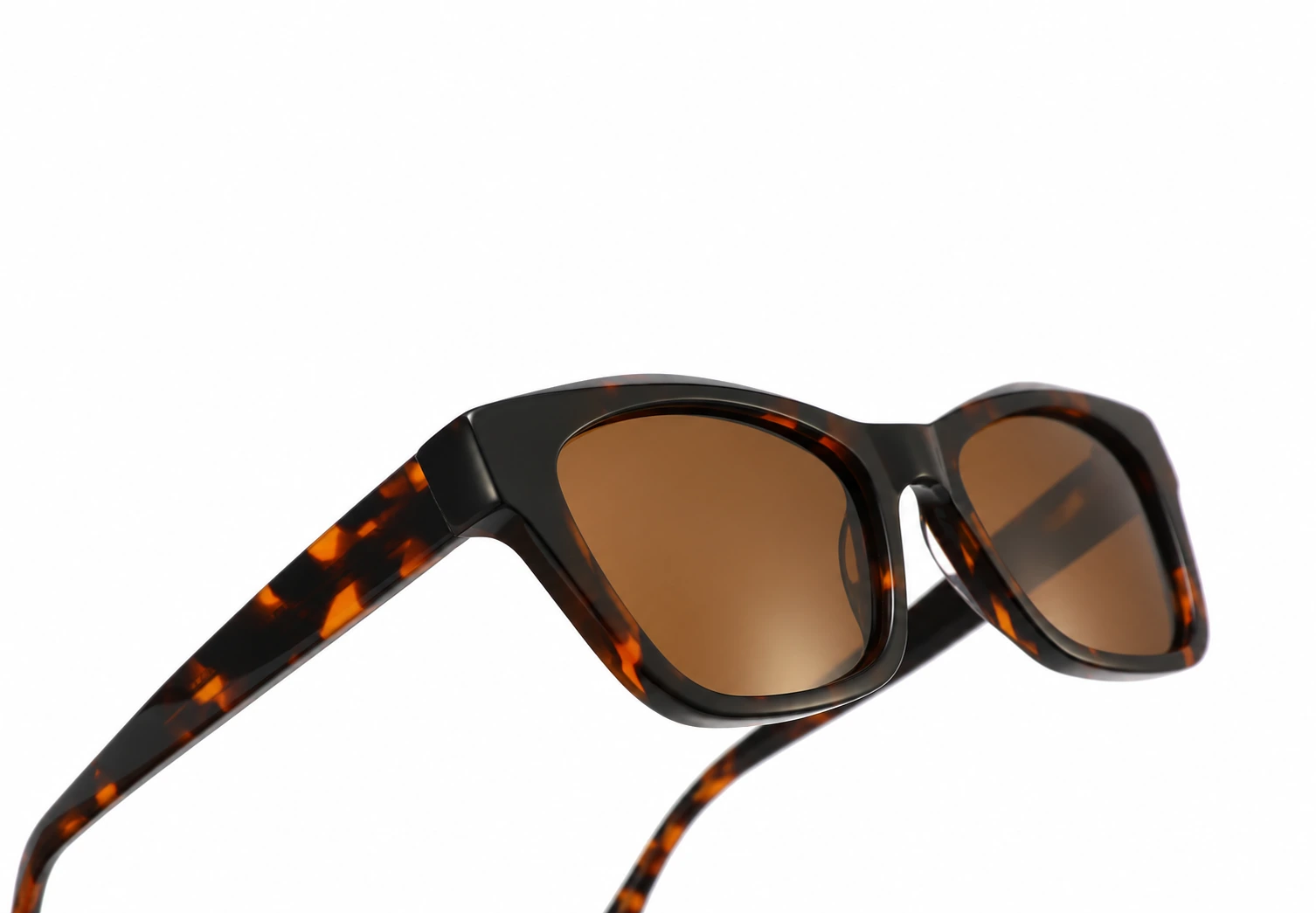 MT020 front view acetate optical frame